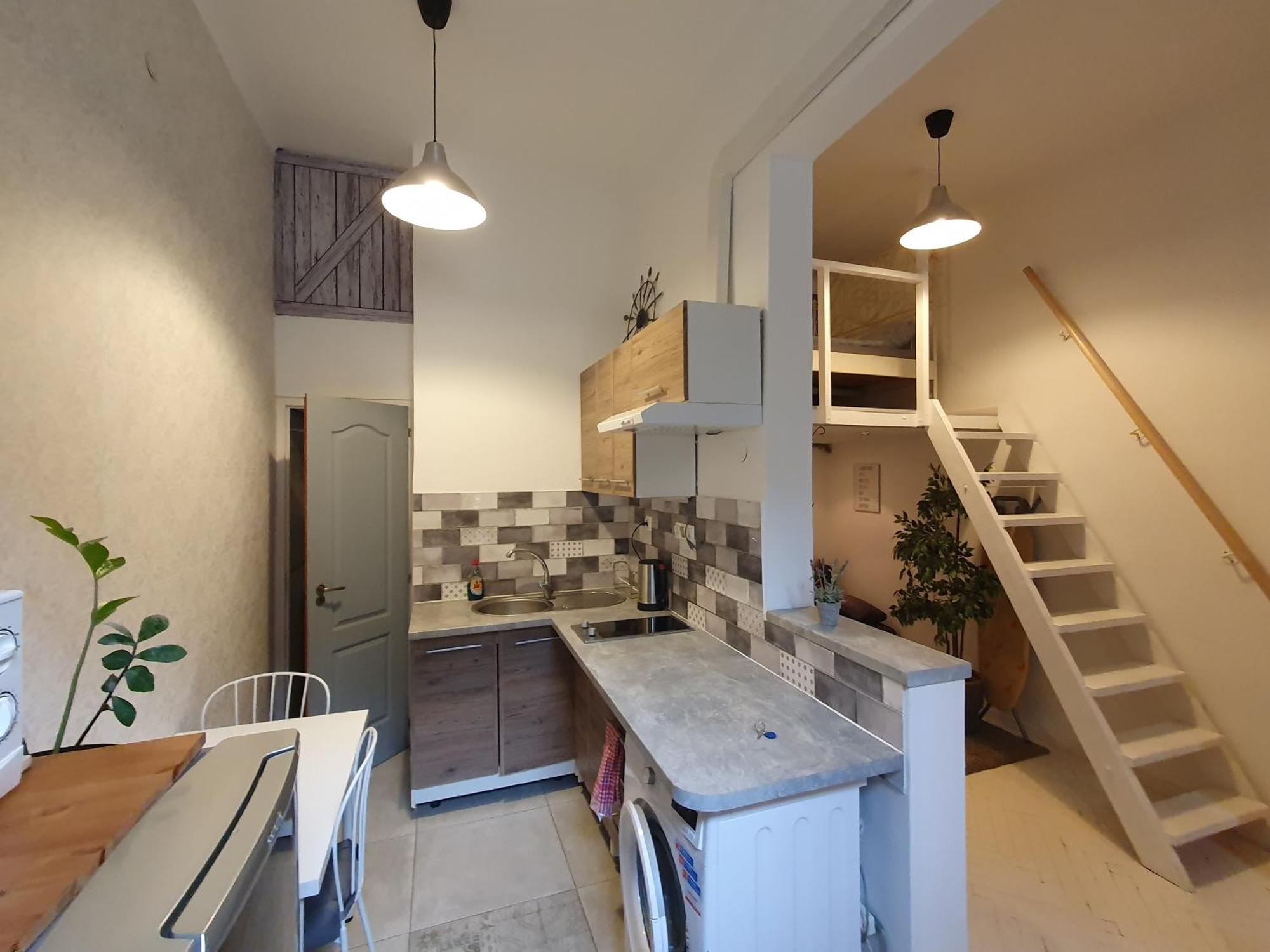 Cozy Studio With Air Condition Freshly Renovated Budapeşte Dış mekan fotoğraf