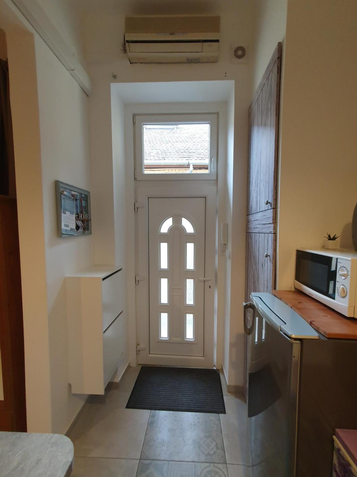 Cozy Studio With Air Condition Freshly Renovated Budapeşte Dış mekan fotoğraf